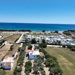 Дом отдыха Evelia Sea House Плиммири