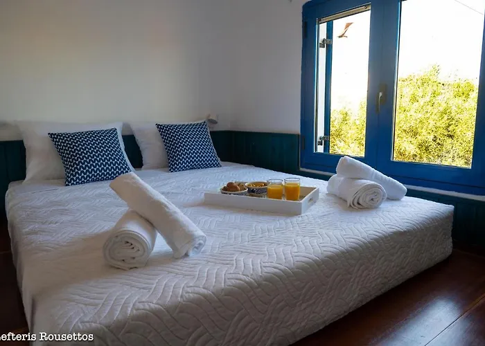 Evelia Sea House *