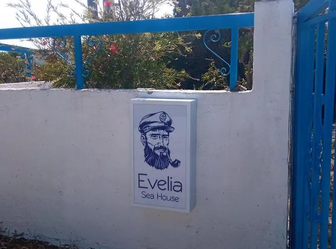 Vakantiehuis Evelia Sea House Plimmiri